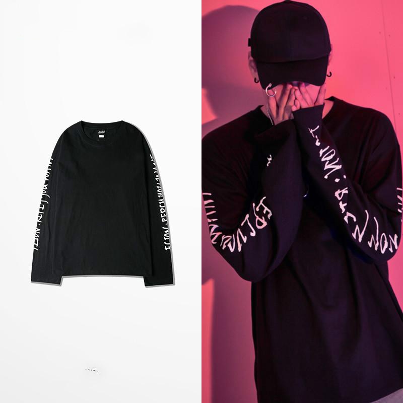 New Fashion Autumn Long Sleeve T Shirts Metrosexual Japanese Retro Loose Top Tee Skateboard Fashion Drake Gothic Letter Long Tee