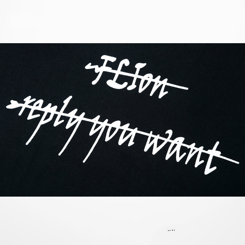 New Fashion Autumn Long Sleeve T Shirts Metrosexual Japanese Retro Loose Top Tee Skateboard Fashion Drake Gothic Letter Long Tee