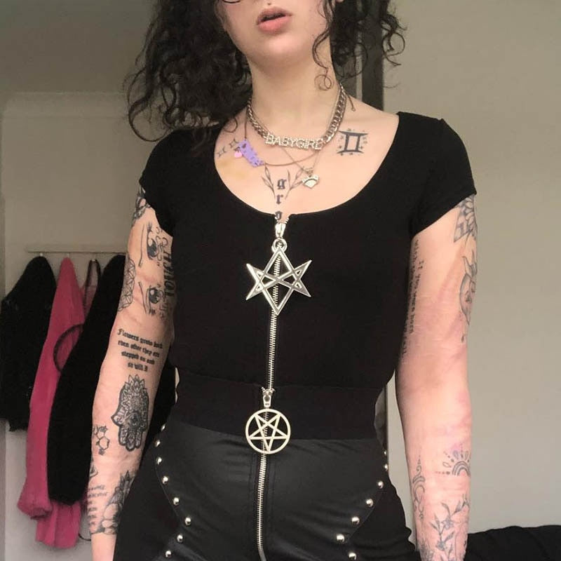 Summer Women Black Crop Tops Star Zipper Short Sleeve Gothic Tops Solid Basic Lady Short Tshirts Casual Bodycon Female Tops